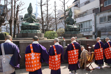 二尊仏法楽(にそんぶつほうらく)